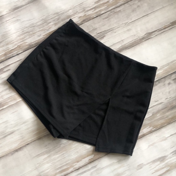 SHEIN BUNDLE / Balloon shorts / Black Skort / Blue work out set - Picture 6 of 11